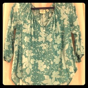 St John’s Bay 3/4 length shirt